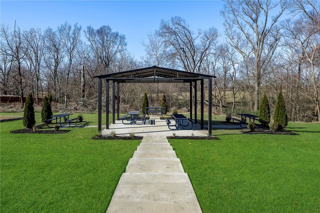 6201 SW Beacon Street, Bentonville, AR 72713