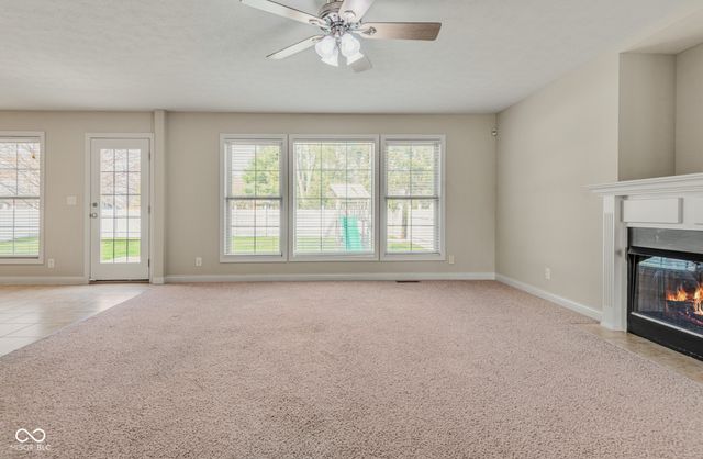 2296 Berkshire Place N, Columbus, IN 47203