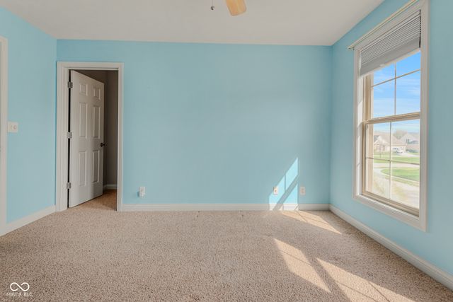 2296 Berkshire Place N, Columbus, IN 47203