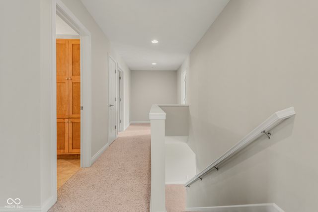 2296 Berkshire Place N, Columbus, IN 47203