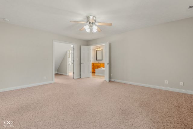 2296 Berkshire Place N, Columbus, IN 47203