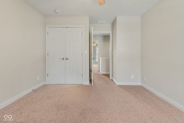 2296 Berkshire Place N, Columbus, IN 47203