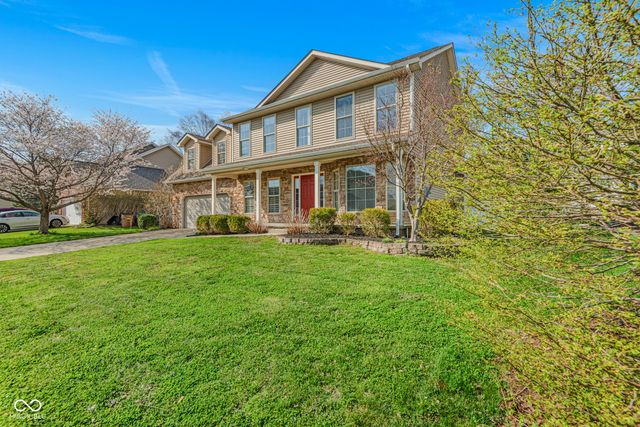 2296 Berkshire Place N, Columbus, IN 47203