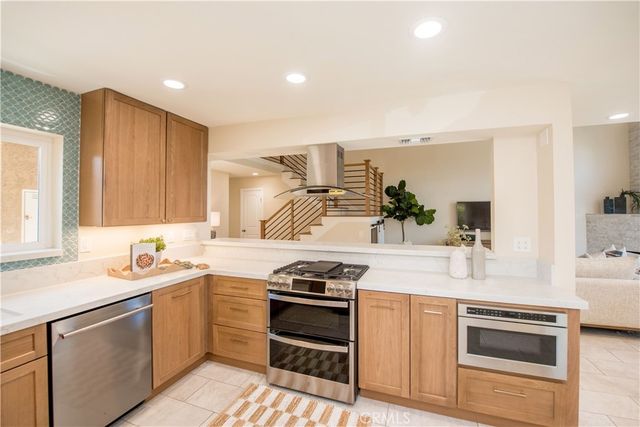 7901 Southwind, Huntington Beach, CA 92648