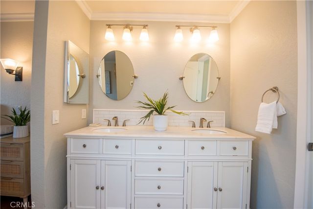 7901 Southwind, Huntington Beach, CA 92648