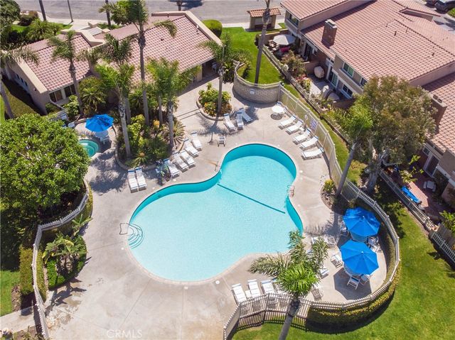 7901 Southwind, Huntington Beach, CA 92648