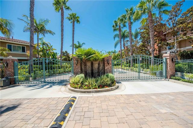 7901 Southwind, Huntington Beach, CA 92648