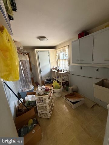 422 BIRCH DR, Mickleton, NJ 08056