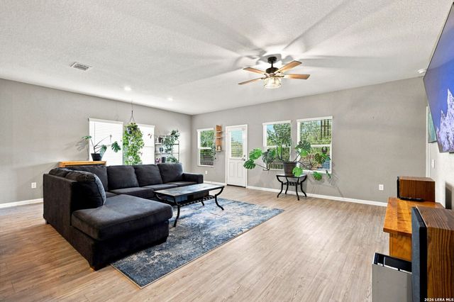 13215 Turnesa Ter, San Antonio, TX 78221