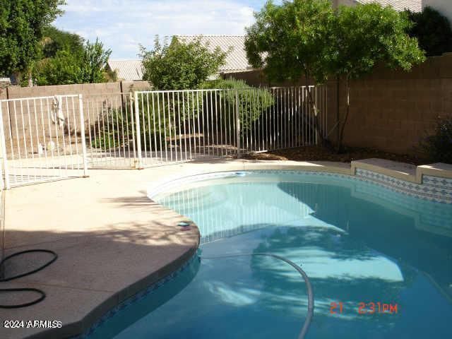 445 W PECAN Place, Tempe, AZ 85284