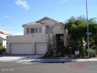 445 W PECAN Place, Tempe, AZ 85284