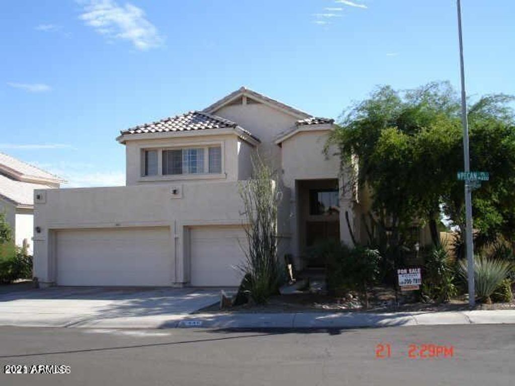 445 W PECAN Place, Tempe, AZ 85284