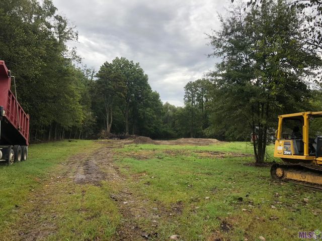 12033 River Rd, Baton Rouge, LA 70820