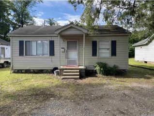 1505 W 37th, North Little Rock, AR 72118