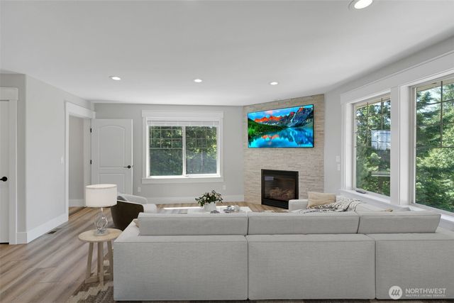 5020 Gold Ridge Lane, Olympia, WA 98512