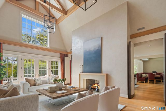 114 Adams Lane, New Canaan, CT 06840
