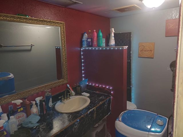 8421 S ORANGE BLOSSOM TRAIL 411, Orlando, FL 32809