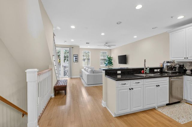 1054 E Heritage Club Circle, Delray Beach, FL 33483