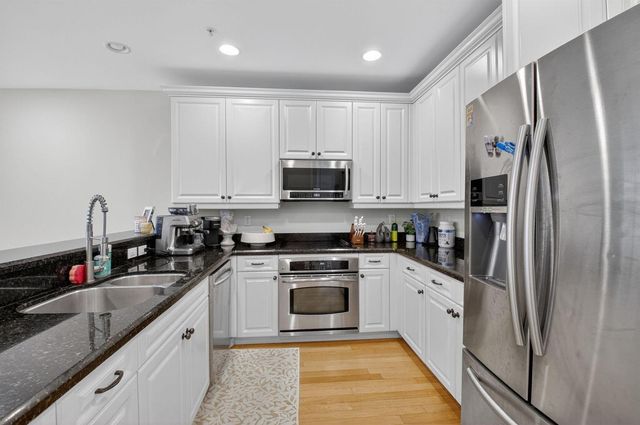 1054 E Heritage Club Circle, Delray Beach, FL 33483