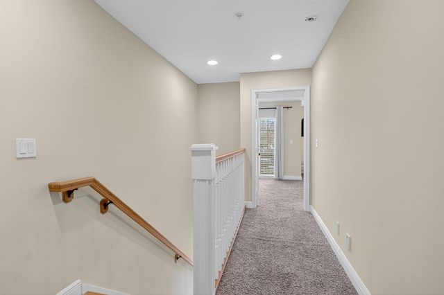 1054 E Heritage Club Circle, Delray Beach, FL 33483