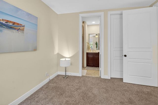 1054 E Heritage Club Circle, Delray Beach, FL 33483