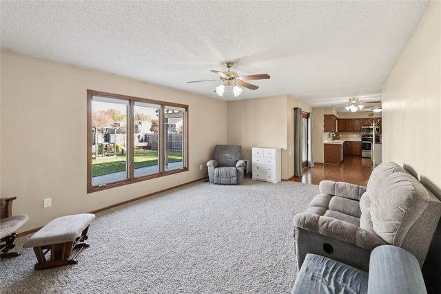 800 9th Court SE, Bondurant, IA 50035