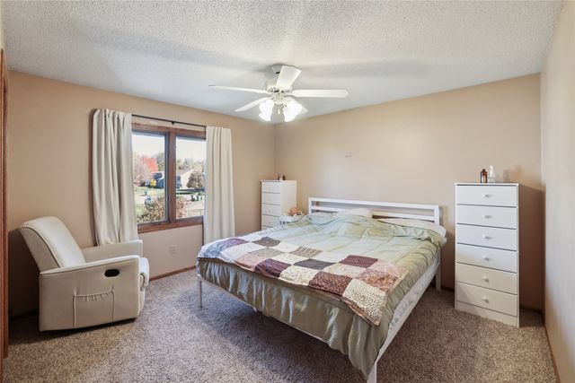 800 9th Court SE, Bondurant, IA 50035