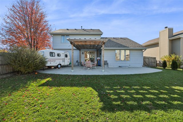 800 9th Court SE, Bondurant, IA 50035