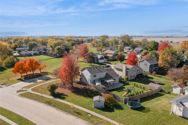 800 9th Court SE, Bondurant, IA 50035