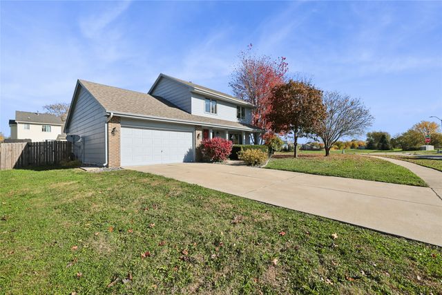800 9th Court SE, Bondurant, IA 50035