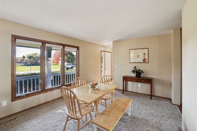 800 9th Court SE, Bondurant, IA 50035