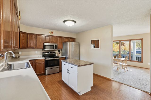 800 9th Court SE, Bondurant, IA 50035