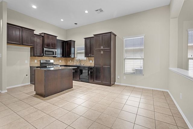 21419 Fossil Trails Drive, Spring, TX 77388