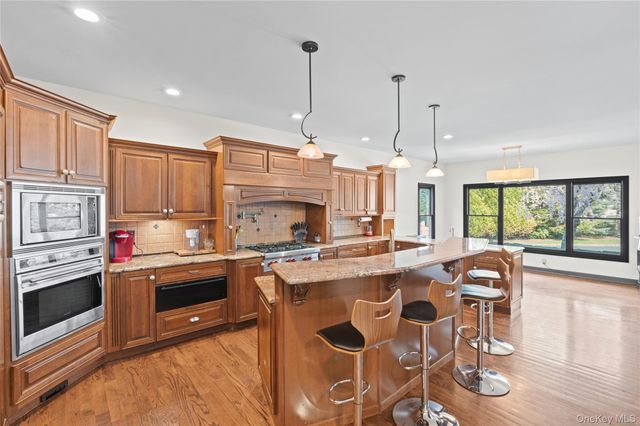 138 Cambon Avenue, Saint James, NY 11780