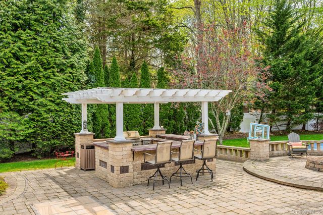 138 Cambon Avenue, Saint James, NY 11780
