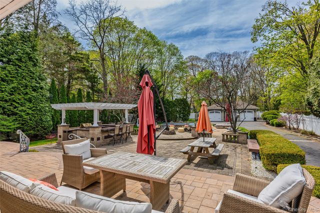 138 Cambon Avenue, Saint James, NY 11780