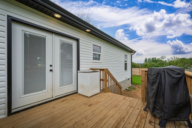 357 Miriah Dr, Mcminnville, TN 37110