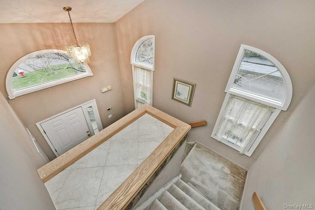 79 Lakebridge Drive S, Kings Park, NY 11754