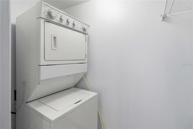 322 E CENTRAL BOULEVARD 1013, Orlando, FL 32801