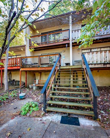 601 Dave Creek Pkwy Apt 93, Fairfield Bay, AR 72088