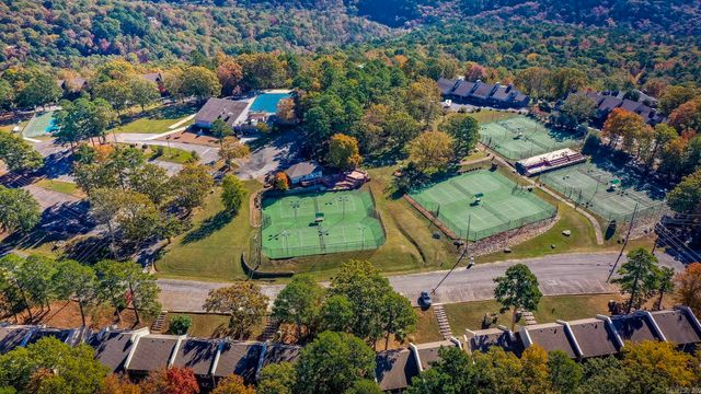 601 Dave Creek Pkwy Apt 93, Fairfield Bay, AR 72088