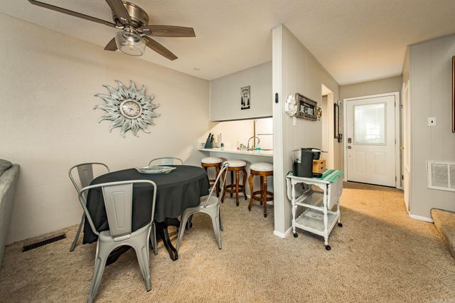 601 Dave Creek Pkwy Apt 93, Fairfield Bay, AR 72088