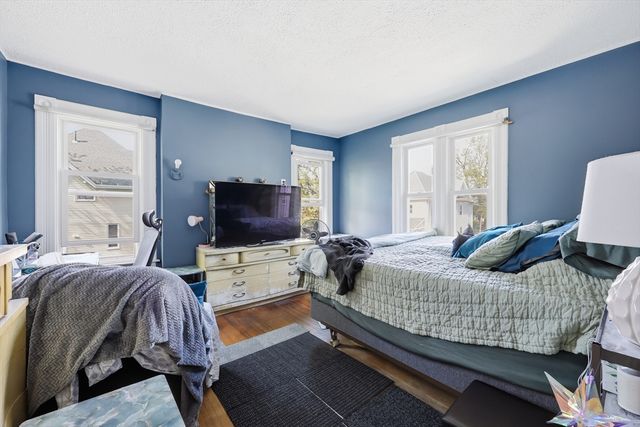 41 Euclid Ave, Springfield, MA 01108