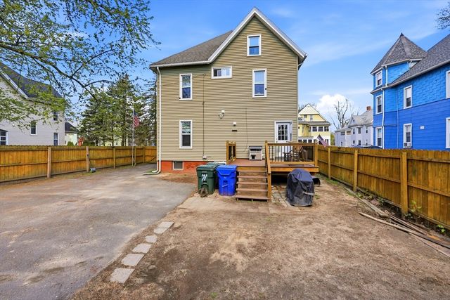 41 Euclid Ave, Springfield, MA 01108