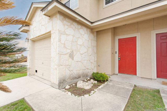 1402 Dry Eagle, San Antonio, TX 78245