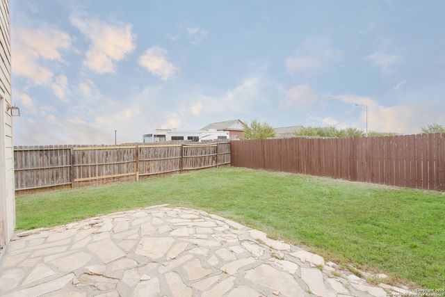 1402 Dry Eagle, San Antonio, TX 78245