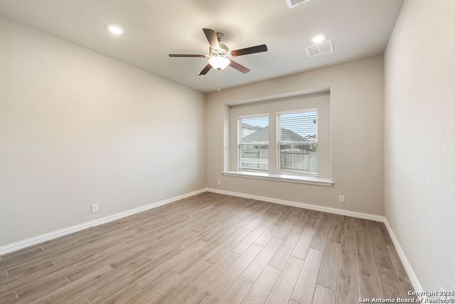 2058 EGRET AVE, New Braunfels, TX 78132