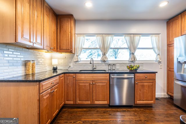 609 Willivee Drive, Decatur, GA 30033