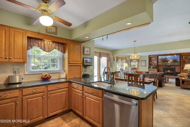 1 Hawthorn Road, Piscataway Twp, NJ 08854