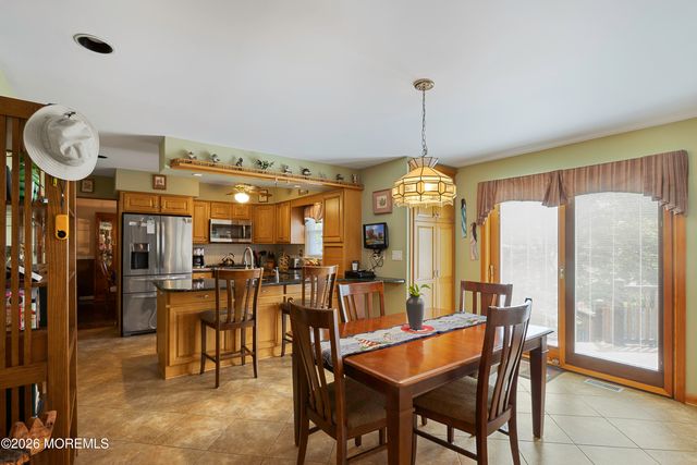 1 Hawthorn Road, Piscataway Twp, NJ 08854